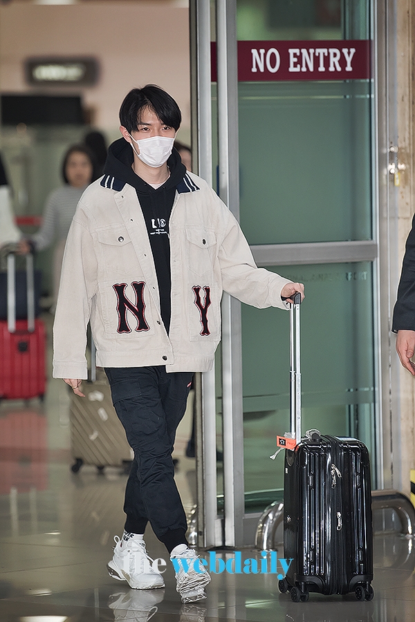김재환, 김포국제공항 입국 현장