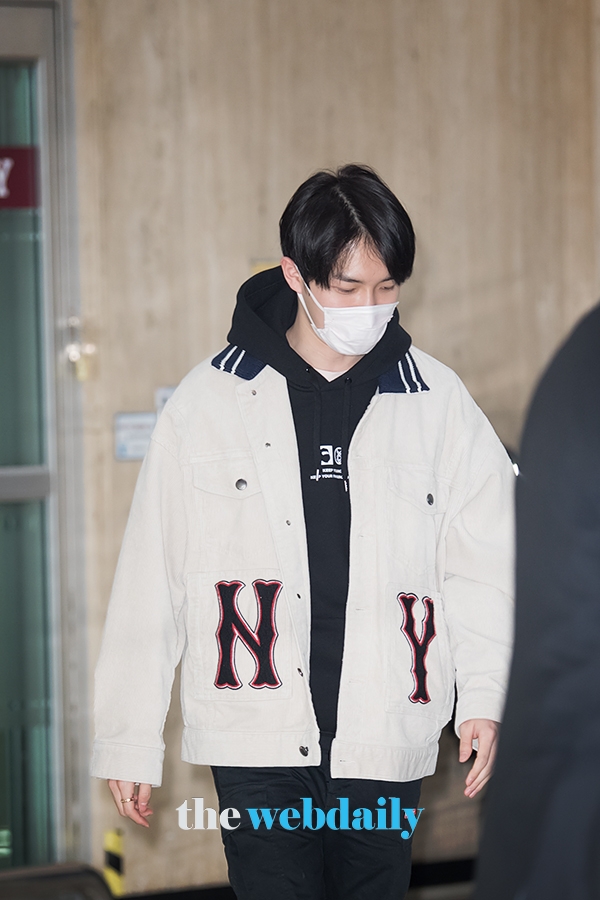 김재환, 김포국제공항 입국 현장