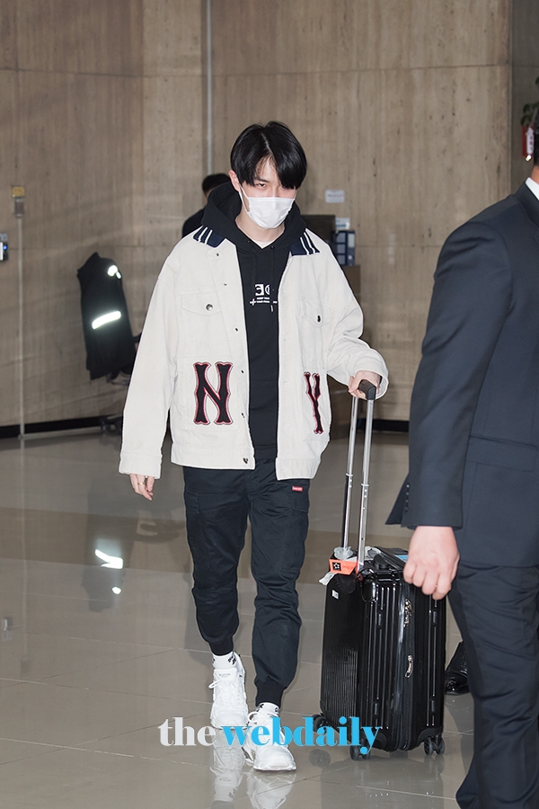 김재환, 김포국제공항 입국 현장