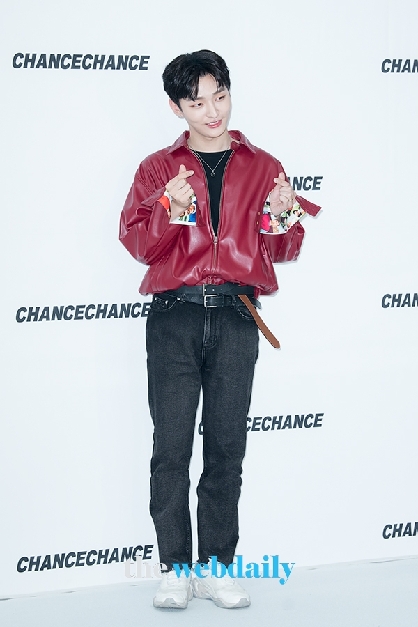 윤지성, '챈스챈스' 2019 SS 컬렉션 포토월 행사 현장