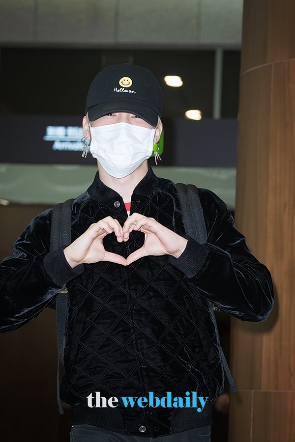 방탄소년단(BTS) 지민, 김포국제공항 전용기 청사 입국 현장