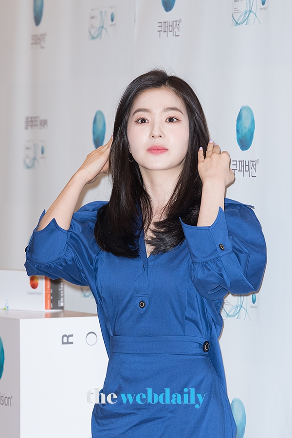 레드벨벳(RedVelvet) 아이린, 쿠퍼비전 코리아의 스토어 어택 포토월 행사 현장