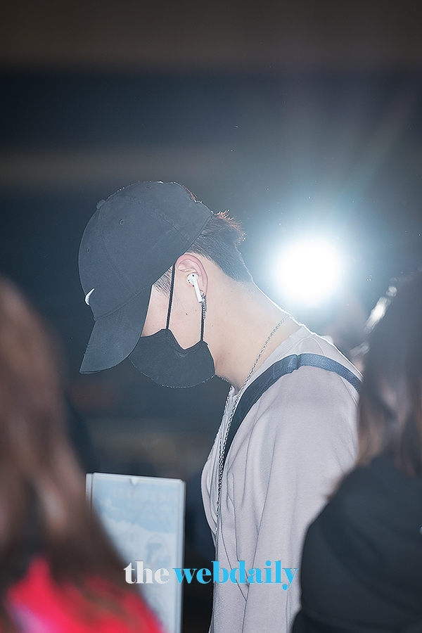 Jus2(저스투) 제이비, 김포국제공항 출국 현장