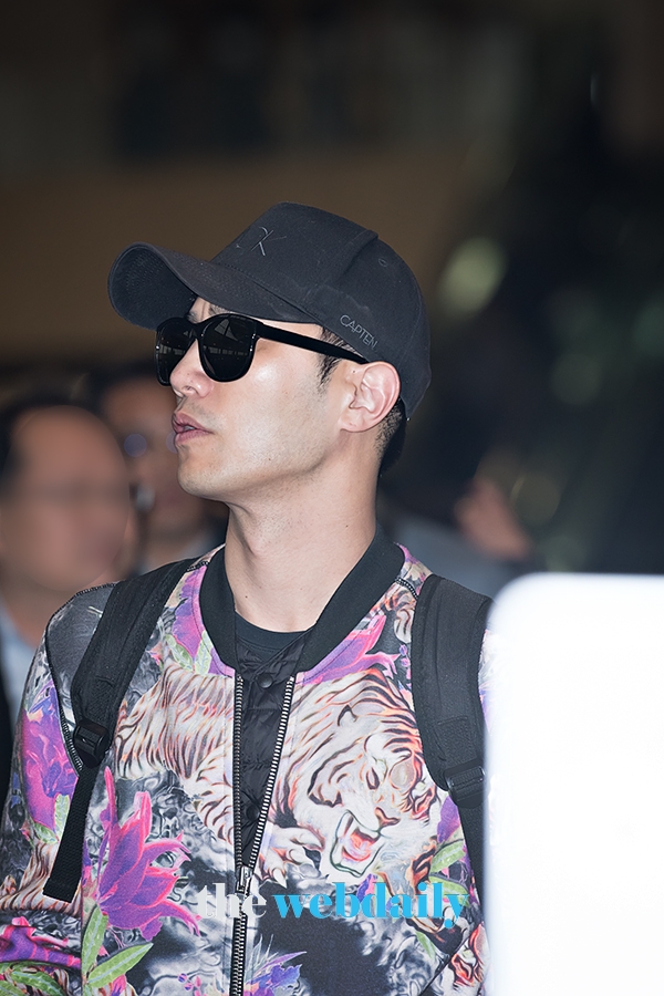 진구, 김포국제공항 출국 현장