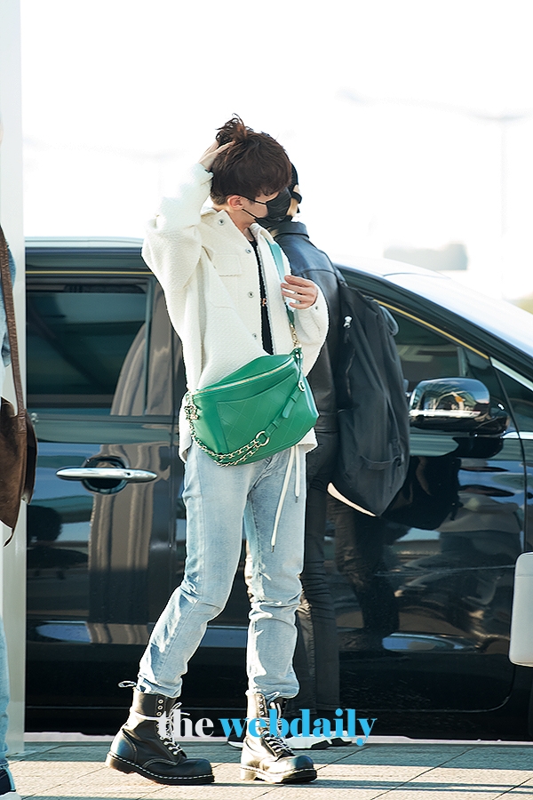 방탄소년단(BTS) 제이홉, 인천국제공항 출국 현장