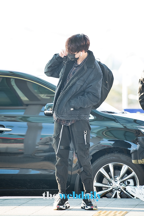 방탄소년단(BTS) 정국, 인천국제공항 출국 현장