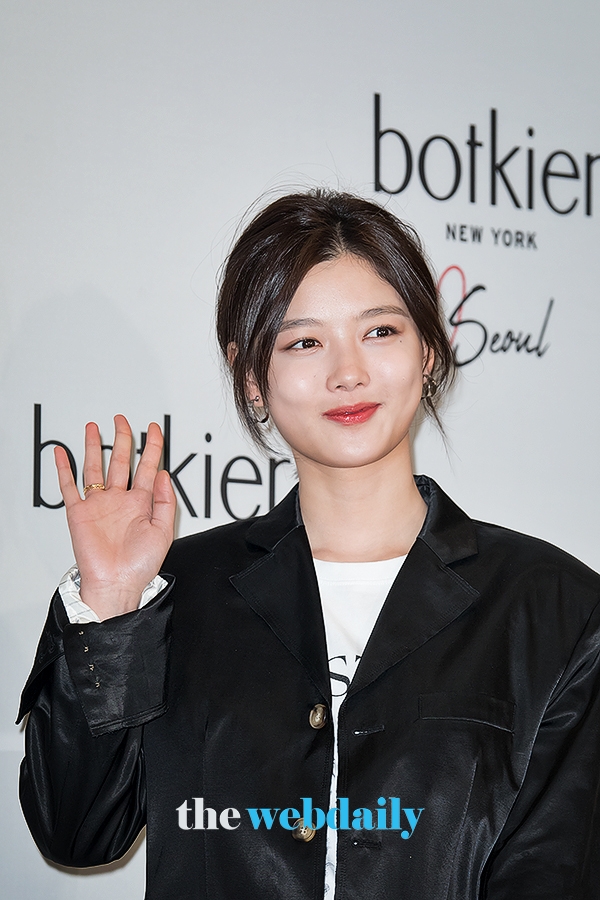 김유정, '바키아' 론칭 포토월 행사 현장