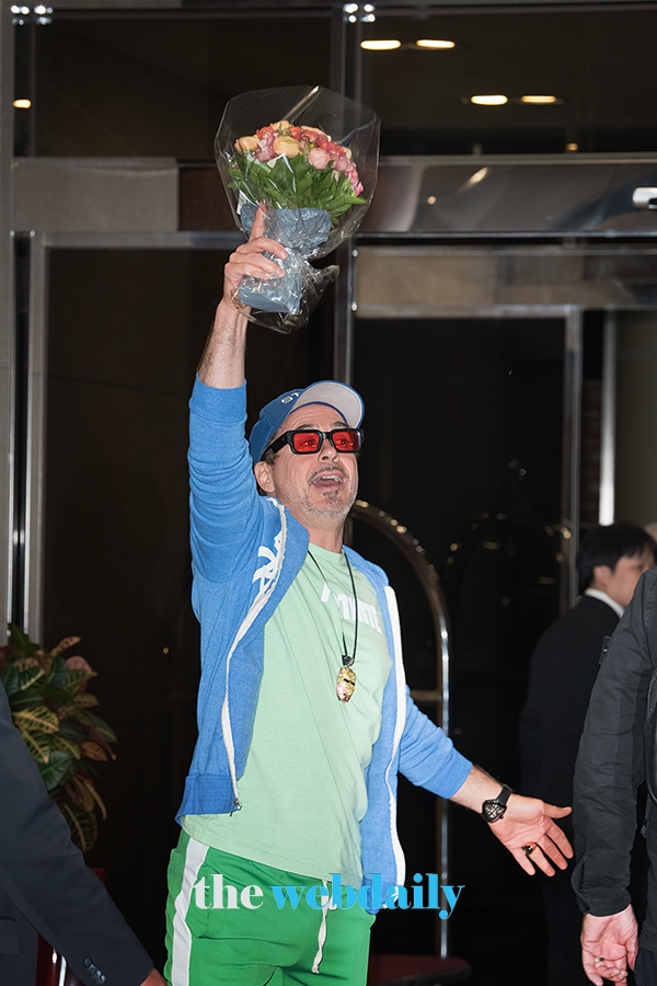 로버트 다우니 주니어, 김포비즈니스항공센터(SGBAC) 입국 현장