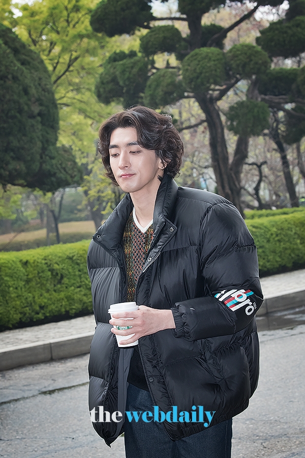 잔나비 (Jannabi) 최정훈, KBS2 '대국민 토크쇼 안녕하세요' 출근길 현장