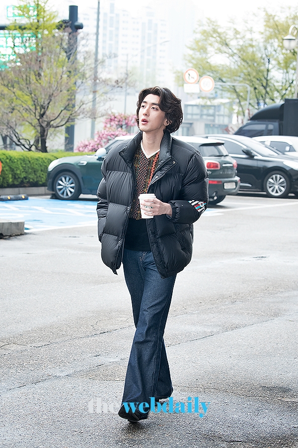 잔나비 (Jannabi) 최정훈, KBS2 '대국민 토크쇼 안녕하세요' 출근길 현장