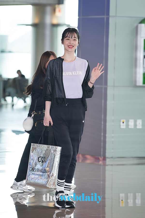 설리, 김포국제공항 국내선 출발 현장