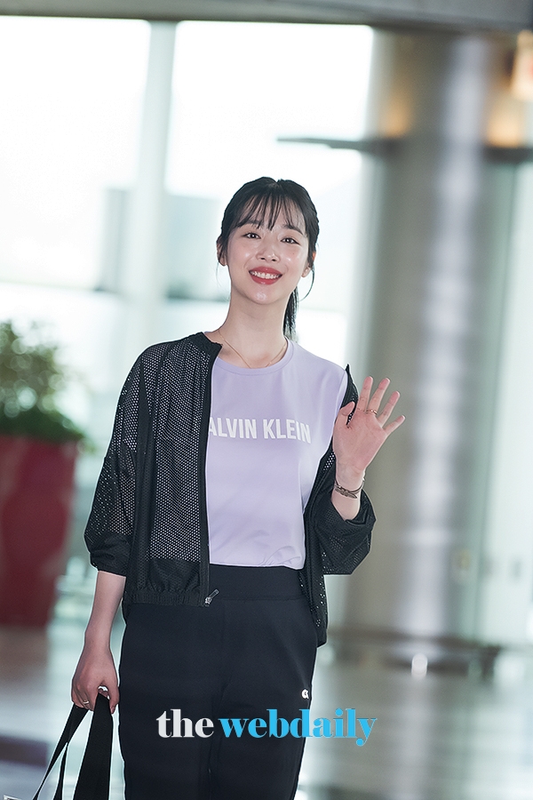 설리, 김포국제공항 국내선 출발 현장