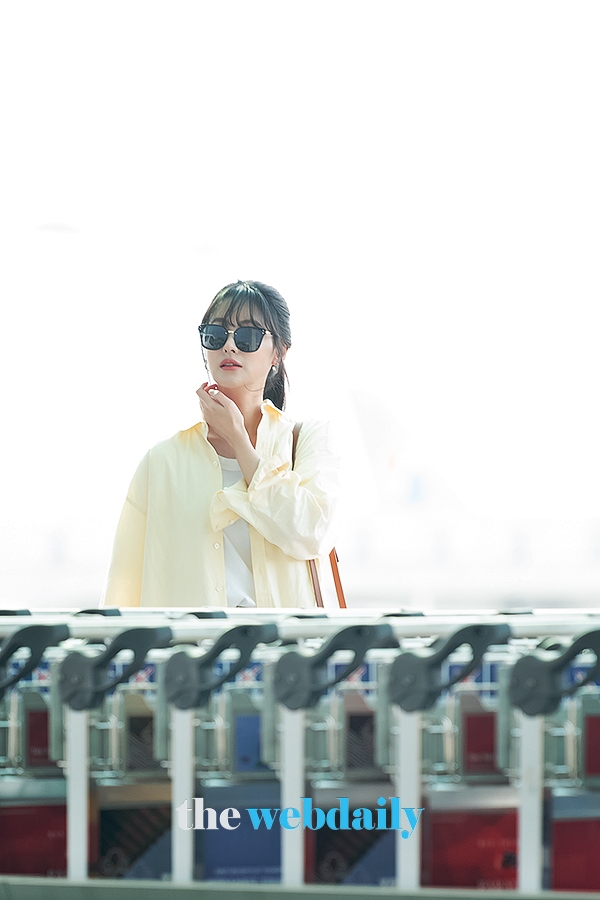 오연서, 인천국제공항 출국 현장