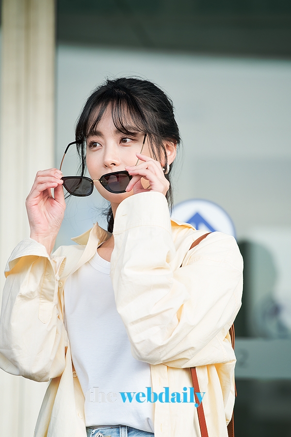 오연서, 인천국제공항 출국 현장