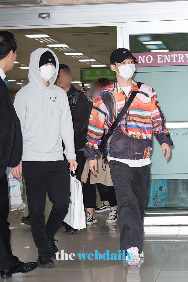엑소(EXO) 디오-첸, 김포국제공항 입국 현장
