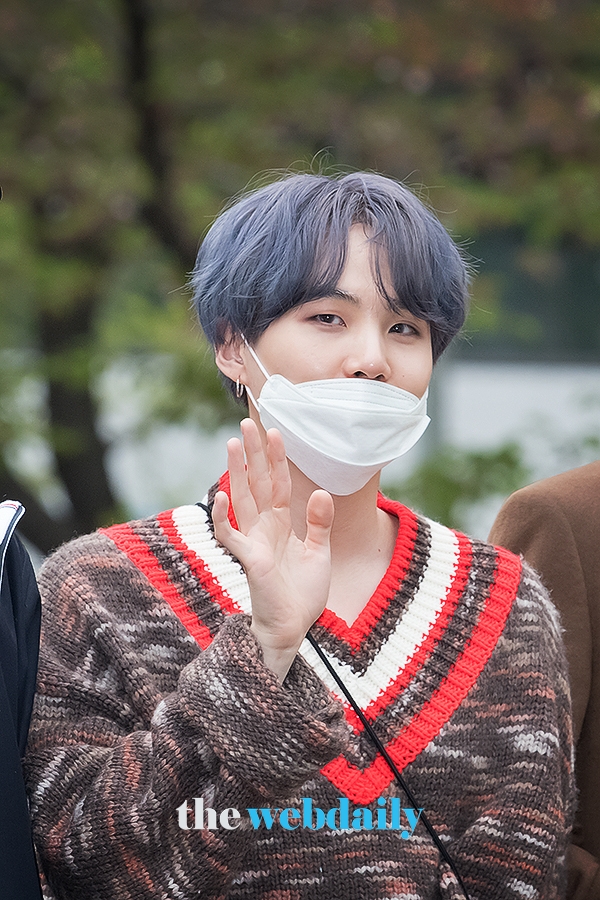 방탄소년단(BTS) 슈가, KBS 2TV 음악방송 '뮤직뱅크' 출근길