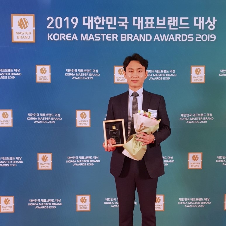 휴테크 안마의자, 2019 대한민국 대표 브랜드 대상 안마의자 부문 수상