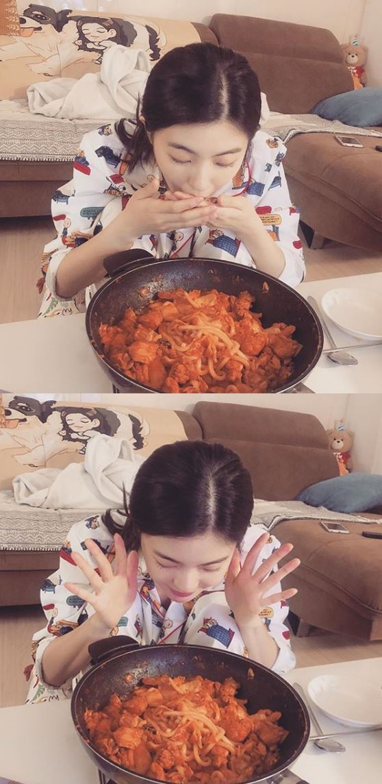 이광수 이선빈(사진=SNS캡처)