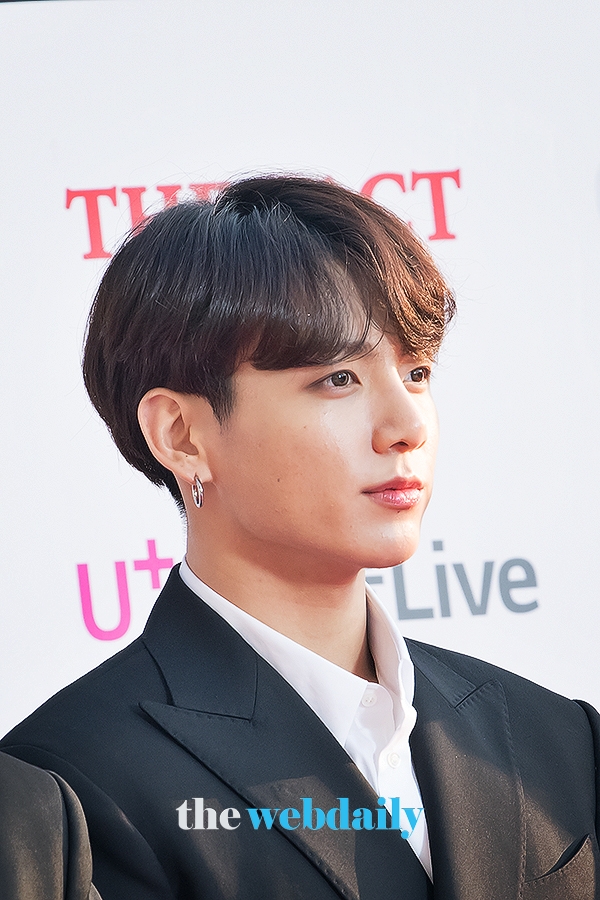 방탄소년단(BTS) 정국, U+5G 더팩트 뮤직 어워즈 레드카펫 행사