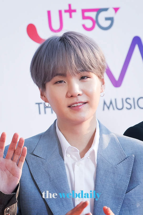 방탄소년단(BTS) 슈가, U+5G 더팩트 뮤직 어워즈 레드카펫 행사