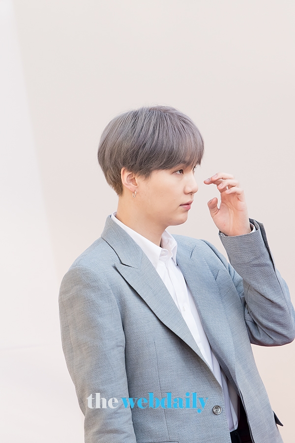 방탄소년단(BTS) 슈가, U+5G 더팩트 뮤직 어워즈 레드카펫 행사