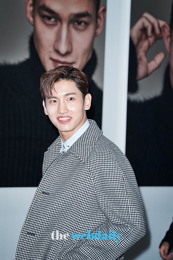 동방신기(TVXQ) 최강창민, 티아이포맨 리브랜딩 포토월 행사 현장