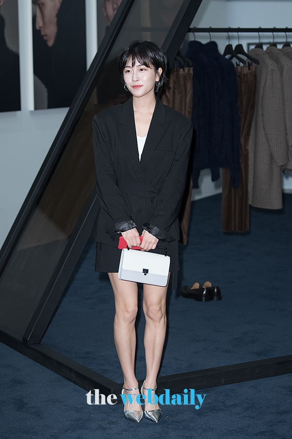 박민지, 티아이포맨 리브랜딩 포토월 행사 현장