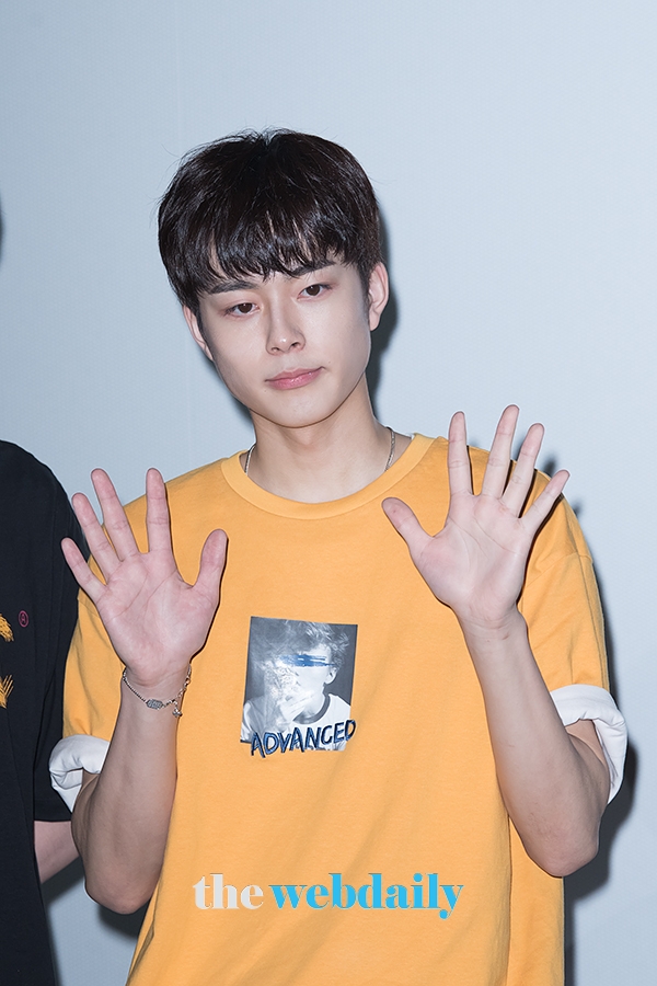 유선호, TBJ 봄맞이 심쿵 팬사인회 행사 현장