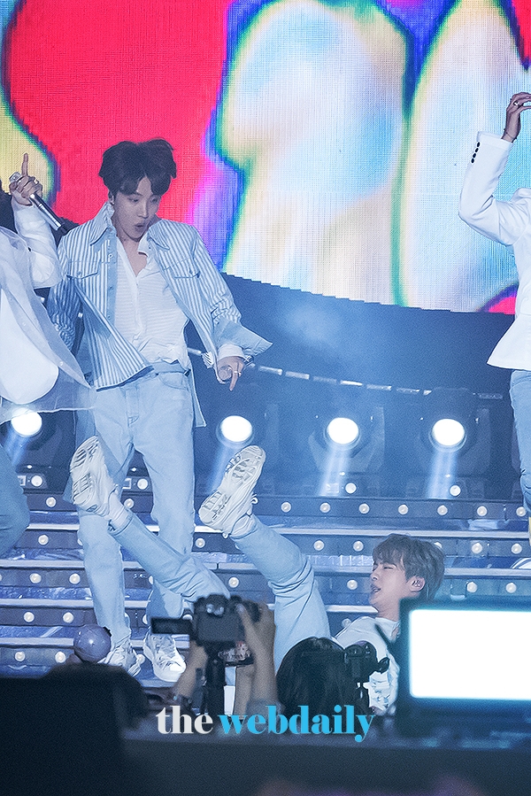 방탄소년단(BTS) 제이홉-진, SBS 슈퍼콘서트 in 광주 행사 현장