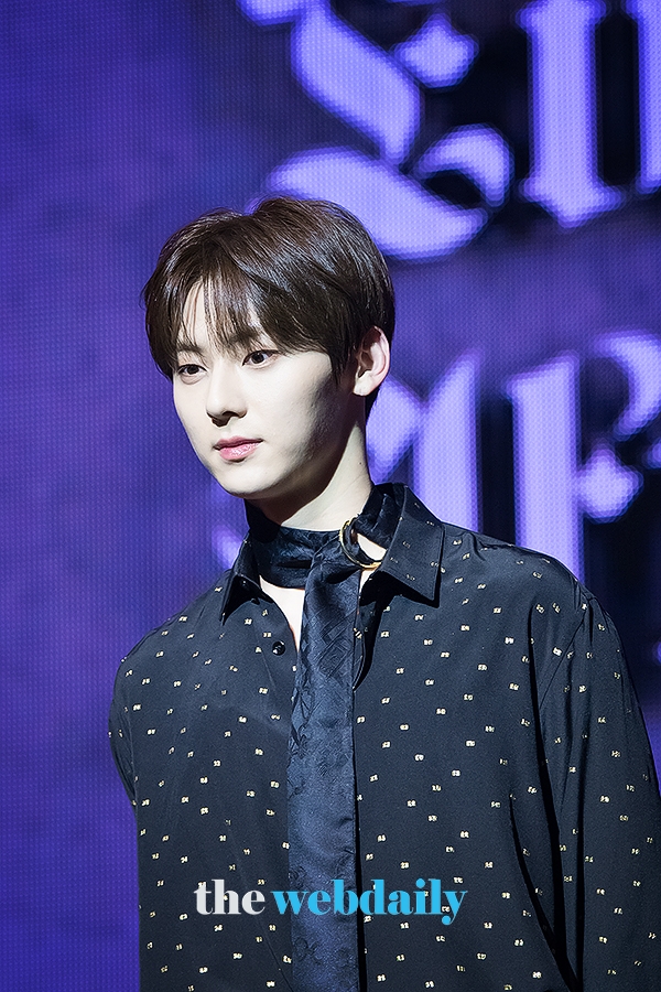 뉴이스트 민현, ‘에버 애프터Happily Ever After’ 발매 기념 쇼케이스 현장