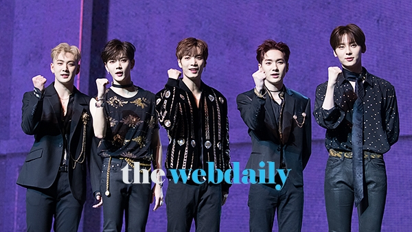 뉴이스트, ‘에버 애프터Happily Ever After’ 발매 기념 쇼케이스 현장