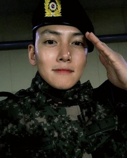 출처=지창욱 인스타그램