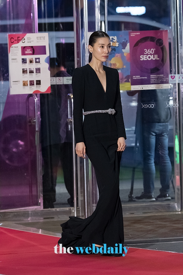 김서형, '제55회 백상예술대상' 레드카펫 행사 현장