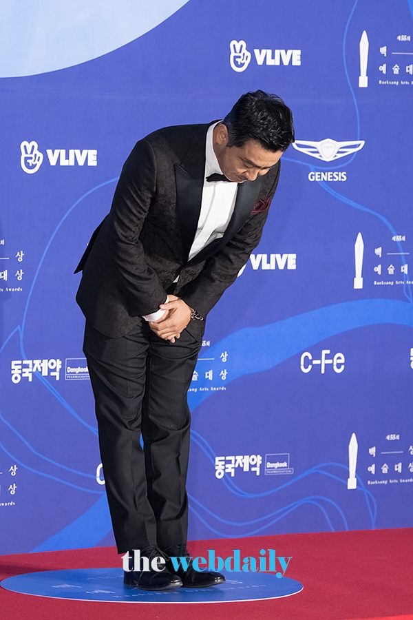 류승룡, '제55회 백상예술대상' 레드카펫 행사 현장