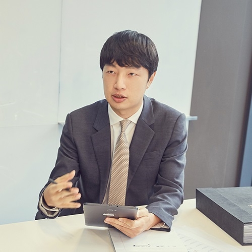 형사전문변호사를 통한 지하철성추행 혐의에 대한 대처 방법은..