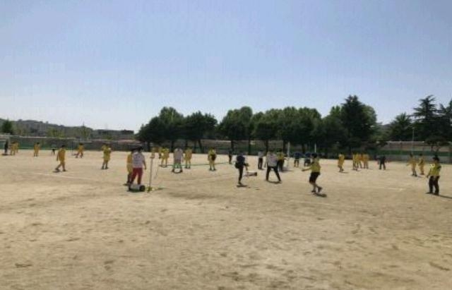 사제체육대회를 열고있다,(사진제공=읍내정보통신학교)