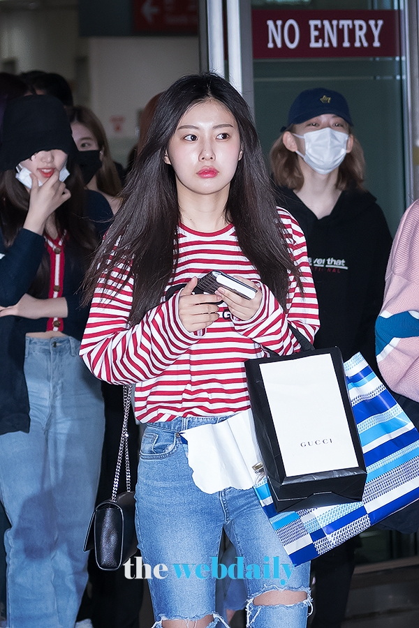 아이즈원(IZONE) 강혜원, 김포국제공항 입국 현장