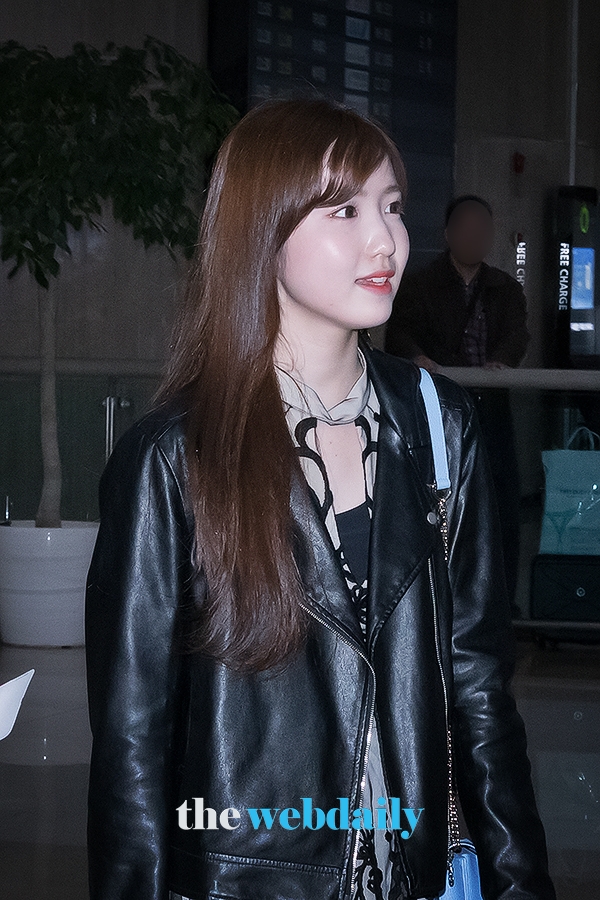 아이즈원(IZONE) 혼다히토미, 김포국제공항 입국 현장