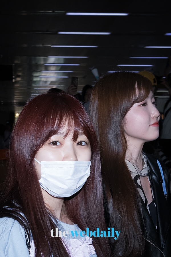 아이즈원(IZONE) 야부키나코-혼다히토미, 김포국제공항 입국 현장