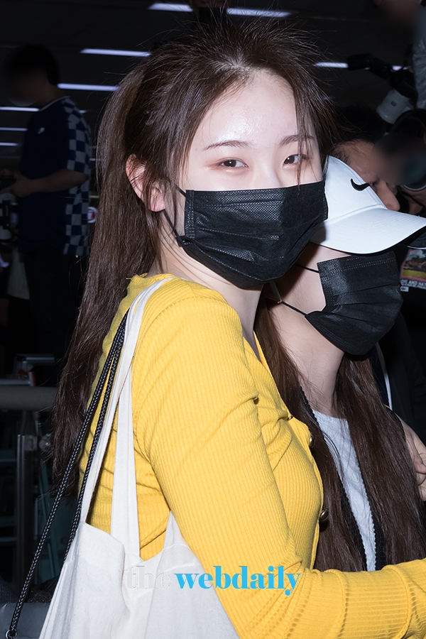 아이즈원(IZONE) 이채연, 김포국제공항 입국 현장