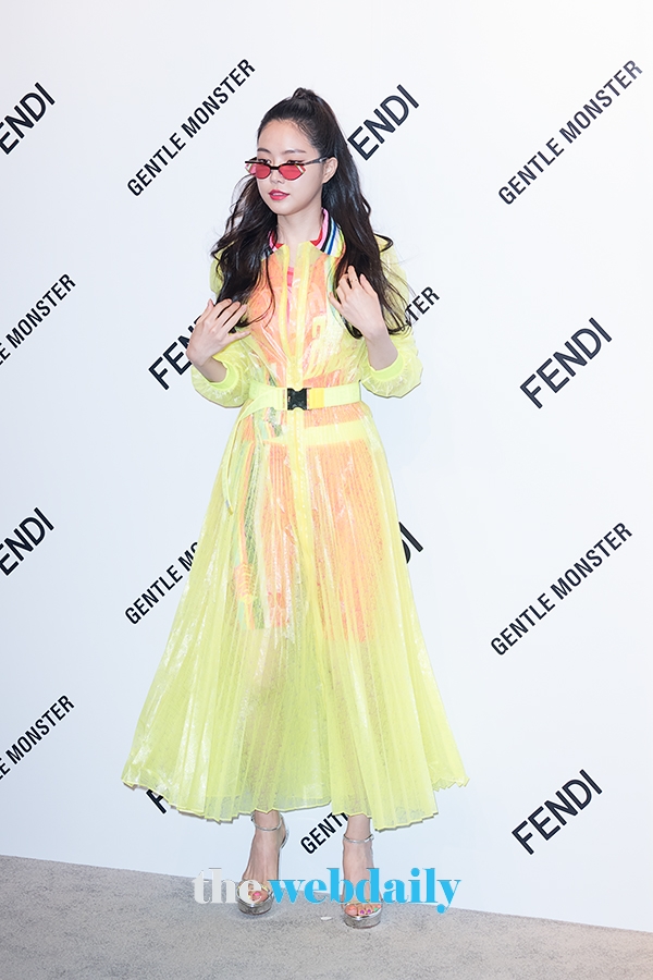 에이핑크 손나은, 젠틀몬스터 포토월 행사