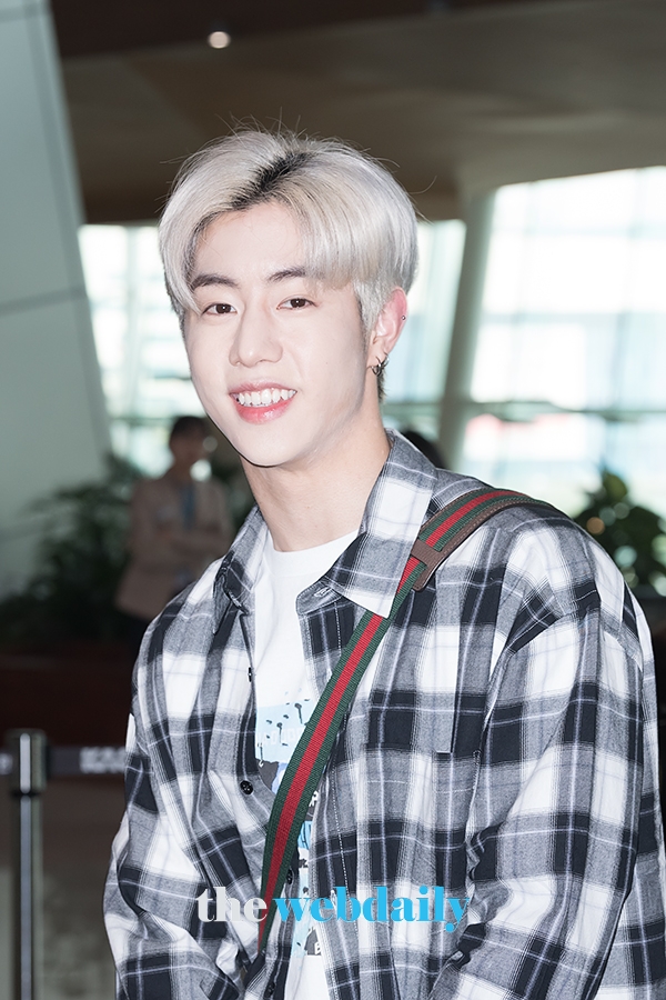 갓세븐(GOT7) 마크, 김포국제공항 국내선 출발 현장