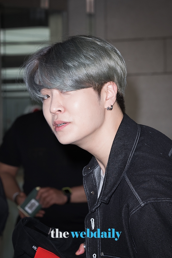 갓세븐(GOT7) 영재, 김포국제공항 국내선 출발 현장