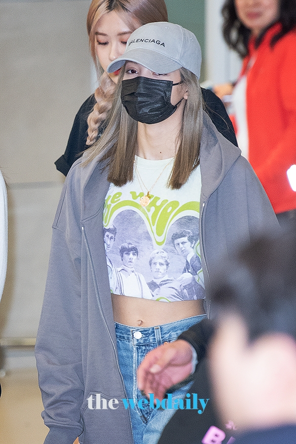 BLACKPINK(블랙핑크) 리사, 인천국제공항 입국 현장