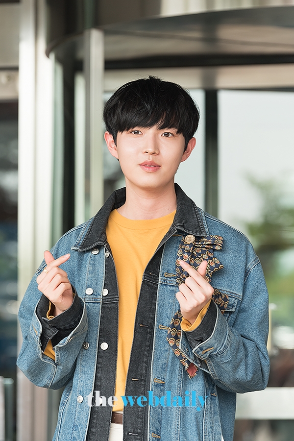김재환, KBS2 '대국민 토크쇼 안녕하세요' 출근길 현장
