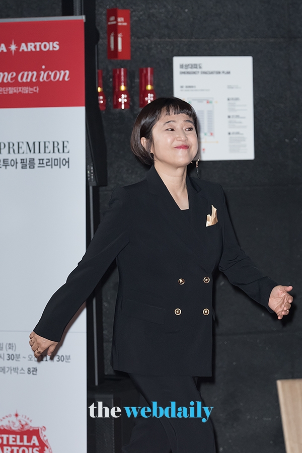 송은이, ‘비컴 언 아이콘(Become An Icon)’ 캠페인 포토월 행사 현장