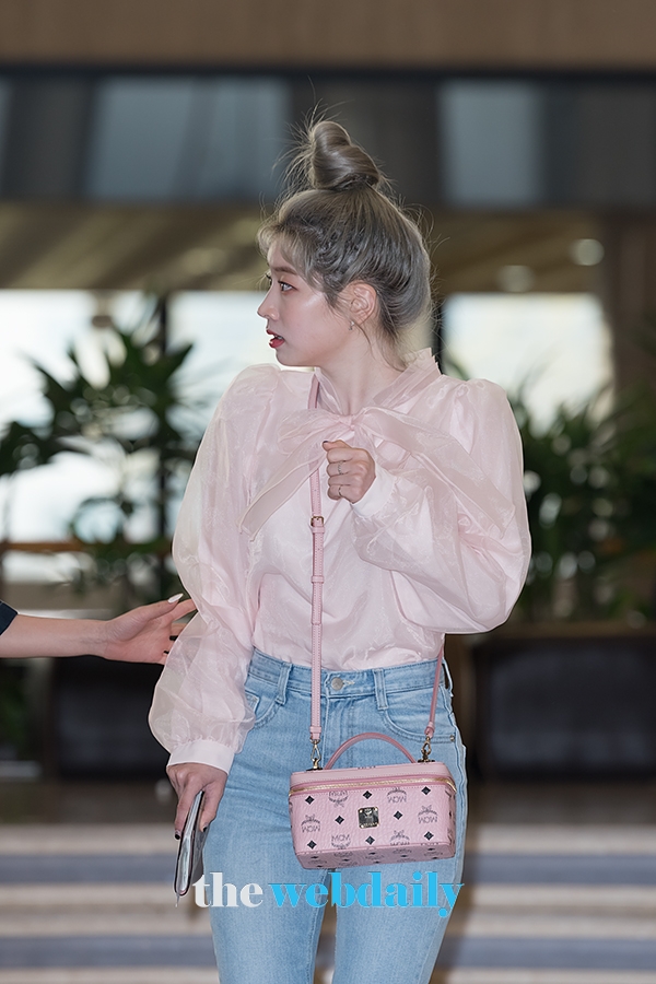 TWICE(트와이스) 다현, 김포국제공항 출국 현장