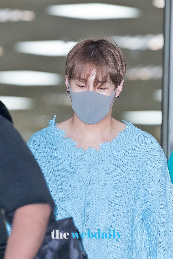 하성운, 김포국제공항 입국 현장