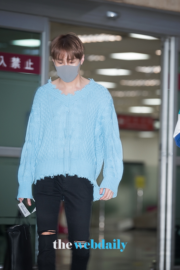 하성운, 김포국제공항 입국 현장