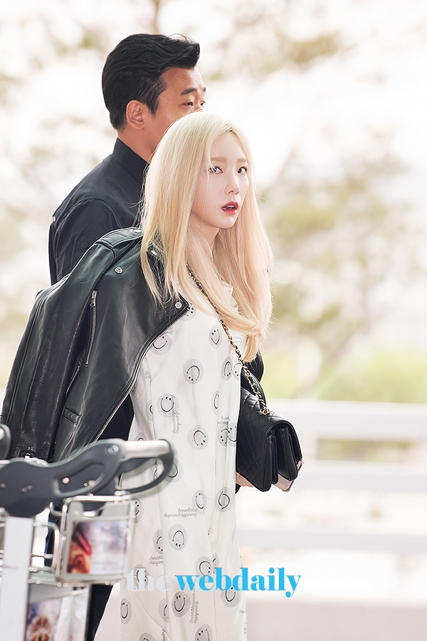 태연, 인천국제공항 출국 현장